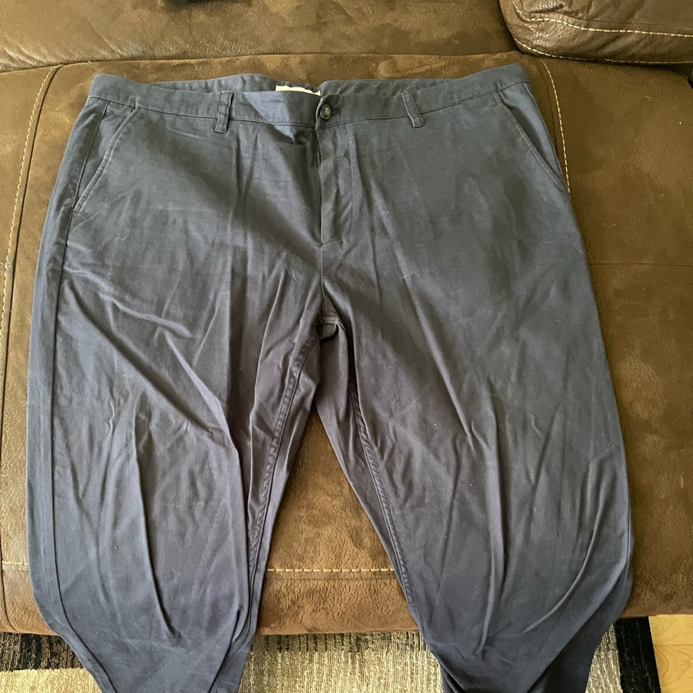 Blue khakis size 42/32